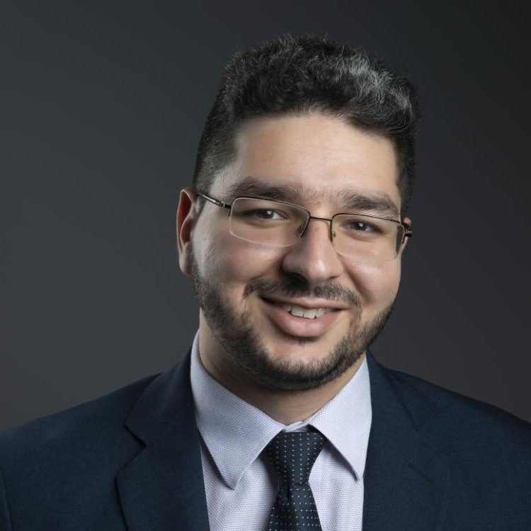 Dr. Gustavo Gossling